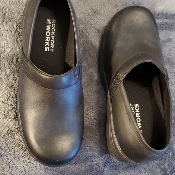 rockport non slip work shoes